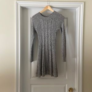 ⚡️3 DRESSES FOR $50⚡️ Hollister cable knit long sleeve dress XS